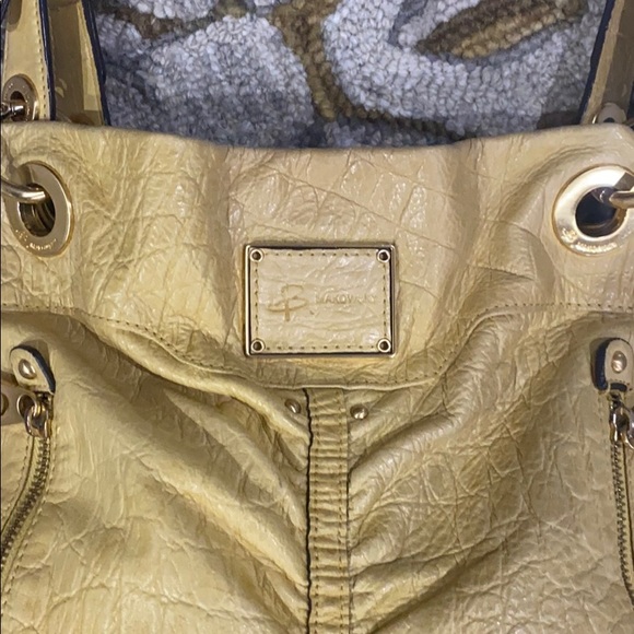 💕 B. Makowsky yellow leather large tote bag 💕 - Picture 3 of 16